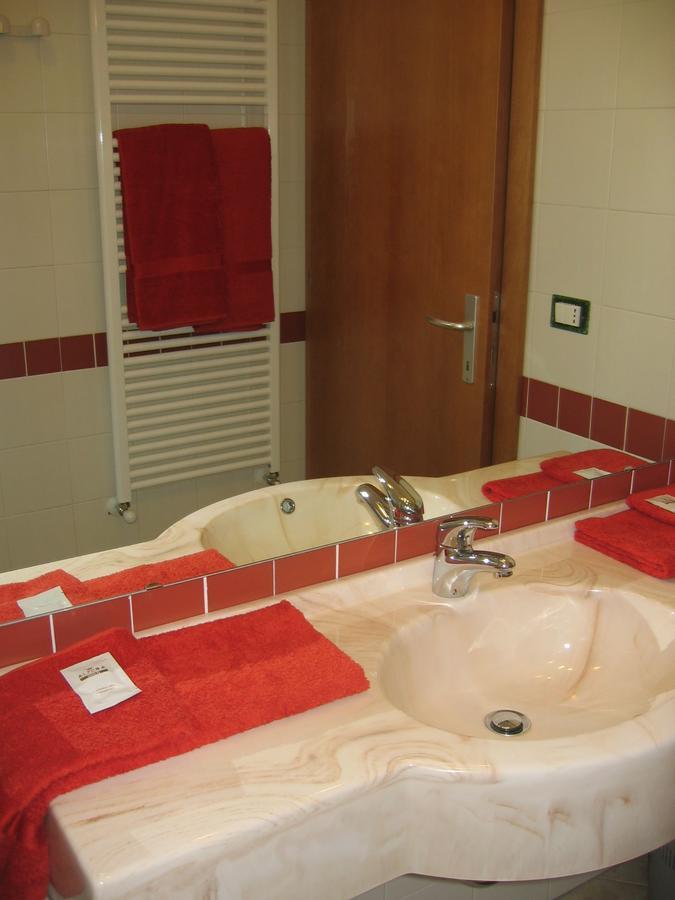 Hotel Victory Taio Esterno foto